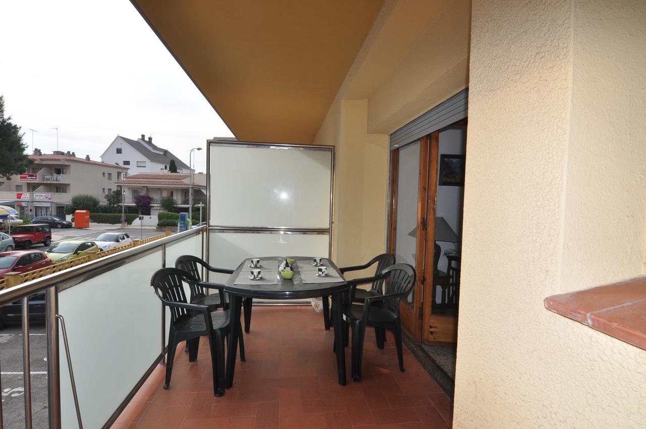Apartament Rnet - Roses II Zewnętrze zdjęcie